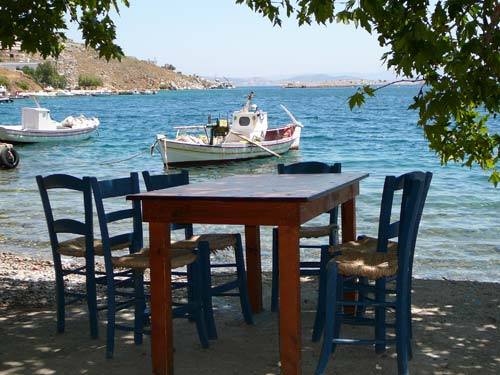 ΤΑΒΕΡΝΑ ΕΣΤΙΑΤΟΡΙΟ ΠΑΝΤΟΥΚΙΟΣ ΚΑΡΔΑΜΥΛΑ ΧΙΟΣ