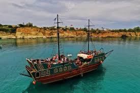 ΘΑΛΑΣΣΙΕΣ ΚΡΟΥΑΖΙΕΡΕΣ PIRATES OF CRETE ΛΙΜΕΝΑΣ ΧΕΡΣΟΝΗΣΟΥ ΗΡΑΚΛΕΙΟ ΚΡΗΤΗ ΚΟΝΟΦΑΟΣ ΒΑΣΙΛΕΙΟΣ